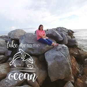 Meet your Posher, Laurie